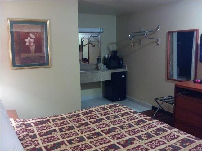 Deluxe Inn Stamford Zimmer foto